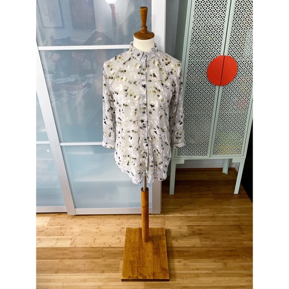 CAbi Matinee Floral Button Down Blouse - Picture 1 of 7